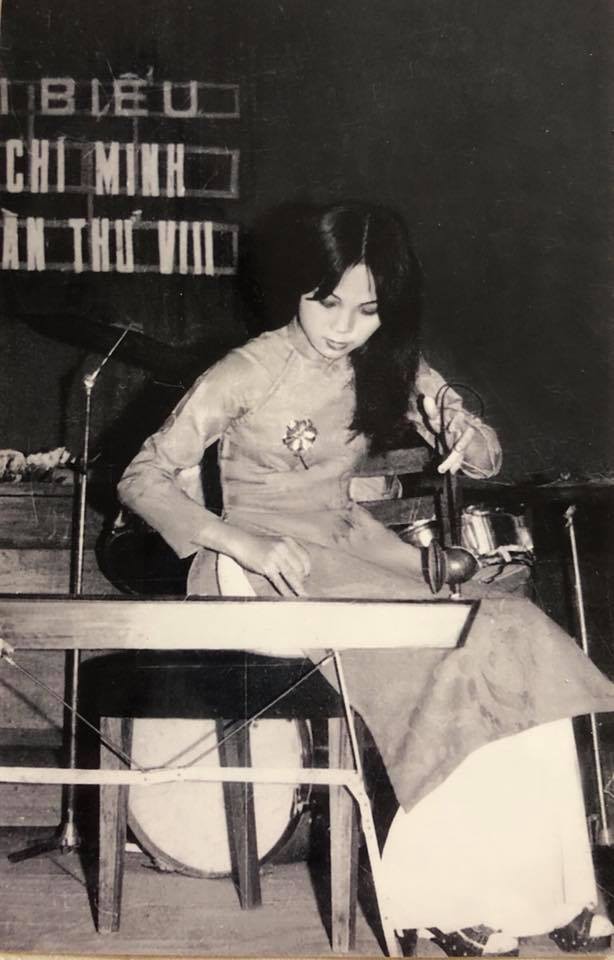 NSND Thái Bảo và kỷ niệm nhớ đời khi bị cố NSND Lê Dung từ chối dạy nhạc - Ảnh 10. NSND Thái Bảo và kỷ niệm nhớ đời khi bị cố NSND Lê Dung từ chối dạy nhạc - Ảnh 10.