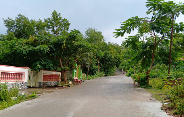 An Giang: Hố khai thác đá thành điểm check-in hút bạn trẻ - Ảnh 2. An Giang: Hố khai thác đá thành điểm check-in hút bạn trẻ - Ảnh 2.