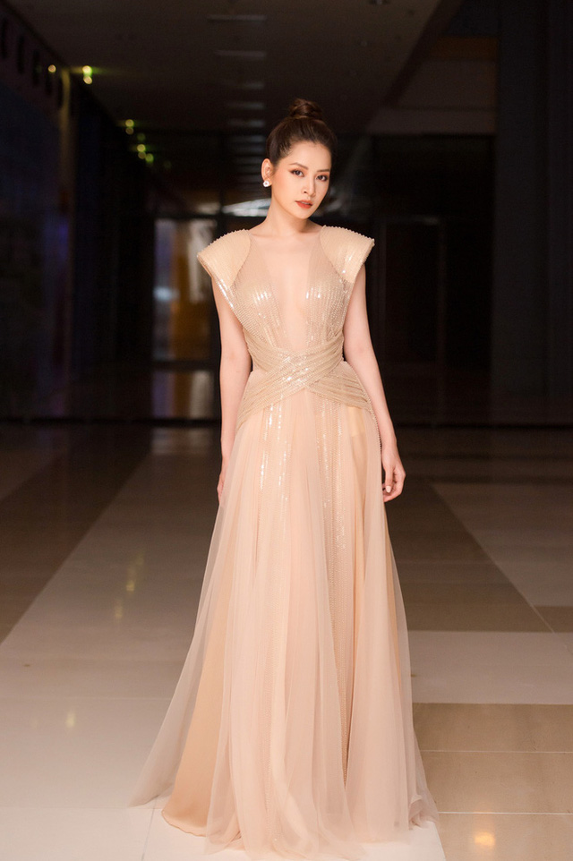 Vũ C&aacute;t Tường nữ t&iacute;nh bất ngờ; &Aacute; hậu Ho&agrave;ng Oanh diện &ldquo;lưới đ&aacute;nh c&aacute;&rdquo; - Ảnh 12.