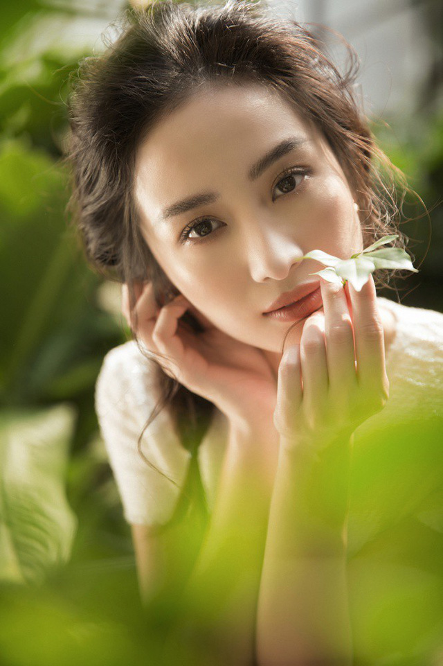 Jun Vũ ngày càng tự tin khoe vòng một phổng phao sau “dao kéo” - Ảnh 42.