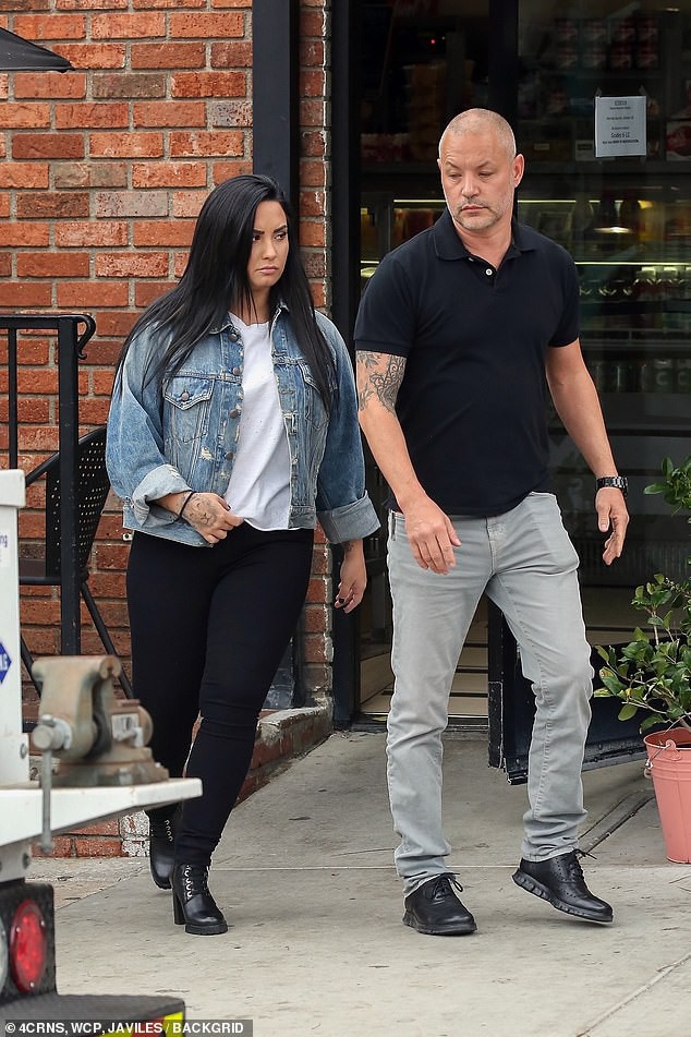 Demi Lovato đã rời trại cai nghiện và khỏe mạnh - Ảnh 6. Demi Lovato đã rời trại cai nghiện và khỏe mạnh - Ảnh 6.