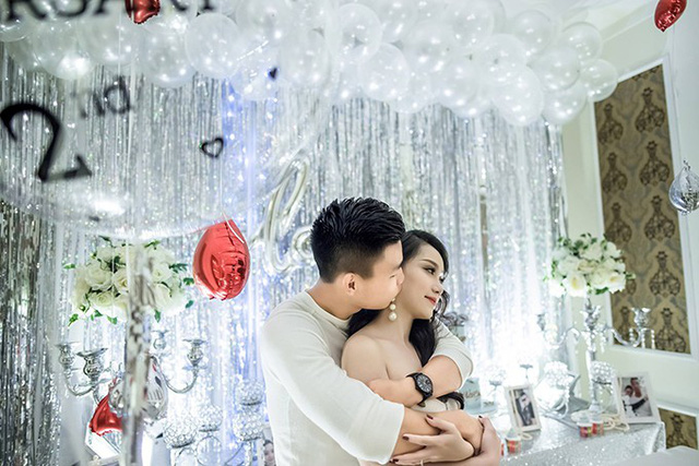 Những khoảnh khắc “tình bể bình” của cầu thủ U23 Việt Nam với bạn gái - Ảnh 10.