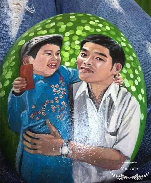 Bức tranh trên đá cuội sống động như thật của chàng trai Thái Bình - Ảnh 14. Bức tranh trên đá cuội sống động như thật của chàng trai Thái Bình - Ảnh 14.