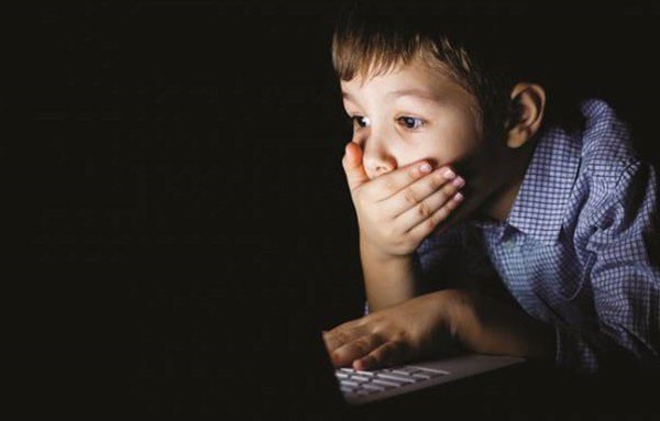 Người trẻ ê chề vì dám hỏi chuyện người lớn - Ảnh 4. Người trẻ ê chề vì dám hỏi chuyện người lớn - Ảnh 4.