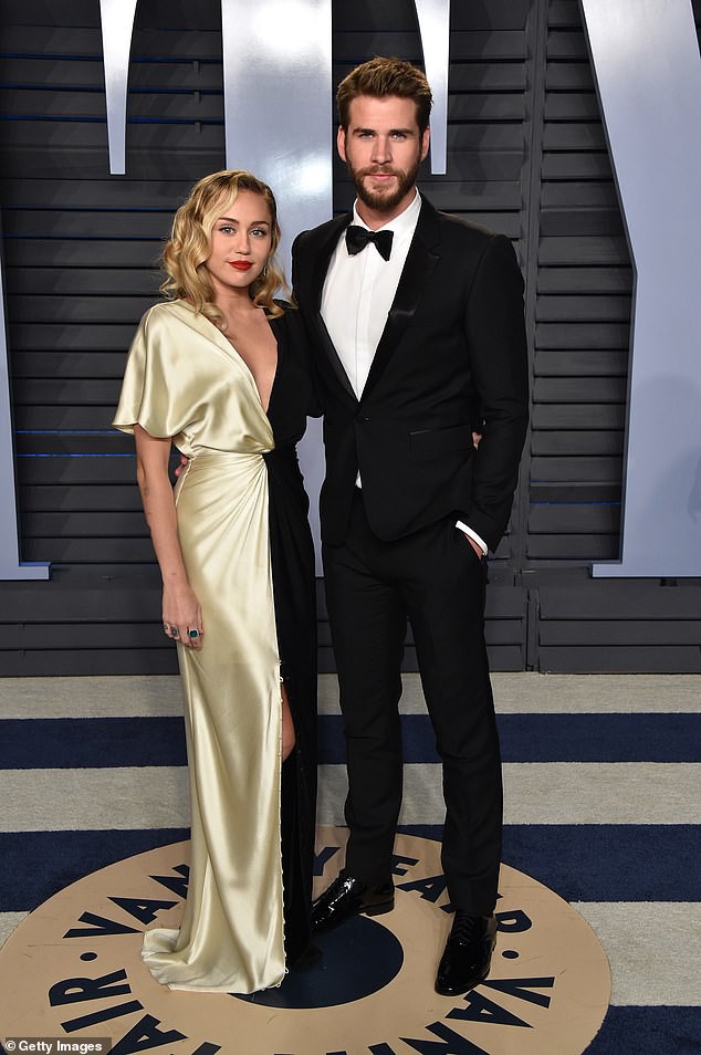 Nhà của Miley Cyrus bị thiêu rụi - Ảnh 6. Nhà của Miley Cyrus bị thiêu rụi - Ảnh 6.