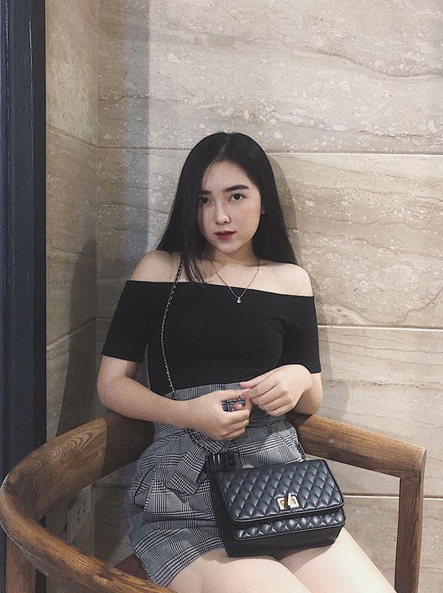 Cô gái xinh như hoa nắm tay Hà Đức Chinh trên phố là ai? - Ảnh 16. Cô gái xinh như hoa nắm tay Hà Đức Chinh trên phố là ai? - Ảnh 16.