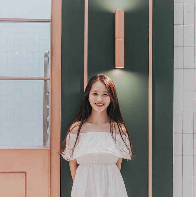 Nữ sinh Nam Định sở hữu nụ cười răng khểnh rất đáng yêu - Ảnh 8. Nữ sinh Nam Định sở hữu nụ cười răng khểnh rất đáng yêu - Ảnh 8.