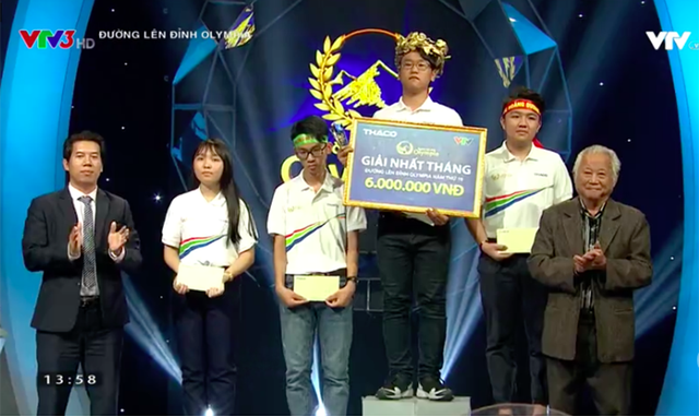 Cuộc thi Tháng Olympia rượt đuổi gay cấn, cả 4 thí sinh đều chọn Ngôi sao hi vọng - Ảnh 10. Cuộc thi Tháng Olympia rượt đuổi gay cấn, cả 4 thí sinh đều chọn Ngôi sao hi vọng - Ảnh 10.
