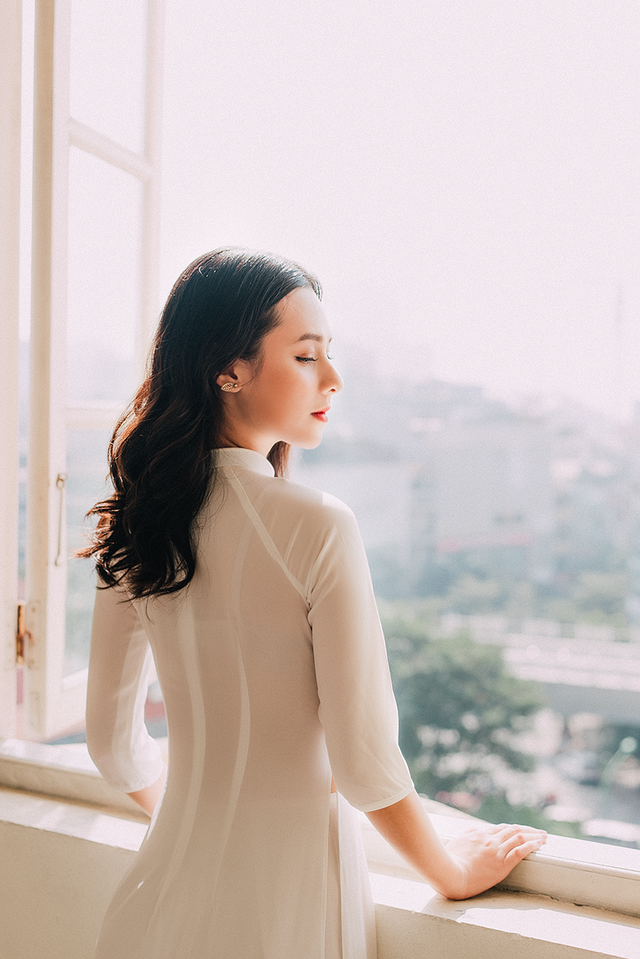 Miss &Aacute;o d&agrave;i trường B&aacute;o: Phụ nữ phải c&oacute; sự nghiệp mới mưu cầu được hạnh ph&uacute;c - Ảnh 10.