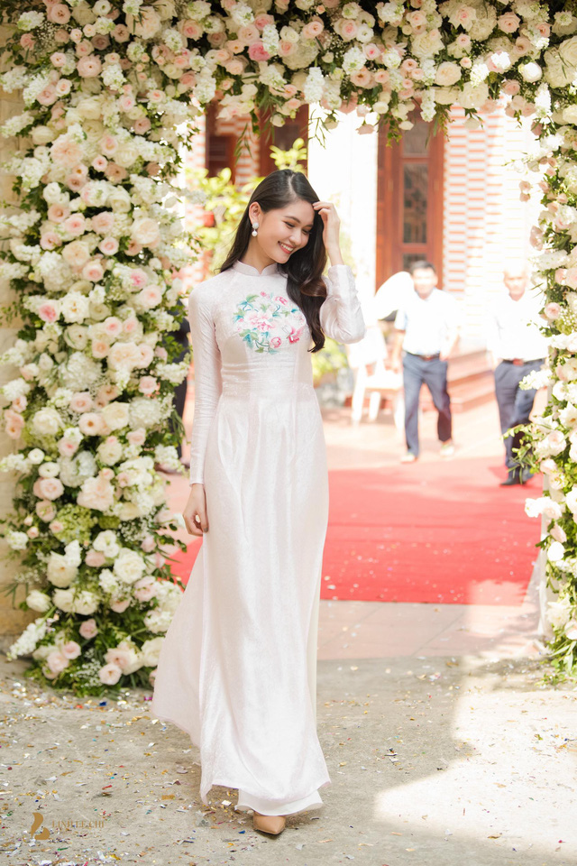 Hoa hậu Ngọc Hân tin Thanh Tú đã tìm được người đàn ông xứng đáng - Ảnh 12. Hoa hậu Ngọc Hân tin Thanh Tú đã tìm được người đàn ông xứng đáng - Ảnh 12.