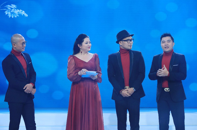 Hồng Nhung: “Tôi buồn vì hôn nhân tan vỡ nhưng vẫn còn những niềm vui khác” - Ảnh 14. Hồng Nhung: “Tôi buồn vì hôn nhân tan vỡ nhưng vẫn còn những niềm vui khác” - Ảnh 14.