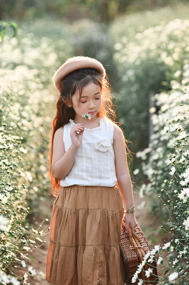 N&agrave;ng c&ocirc;ng ch&uacute;a t&oacute;c m&acirc;y 6 tuổi phi&ecirc;n bản Việt - Ảnh 14.