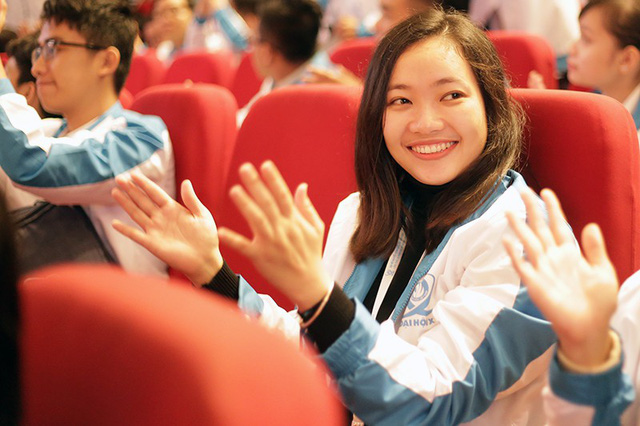 Những b&oacute;ng hồng xinh đẹp tại Đại hội to&agrave;n quốc Hội sinh vi&ecirc;n Việt Nam lần thứ 10 - Ảnh 14.