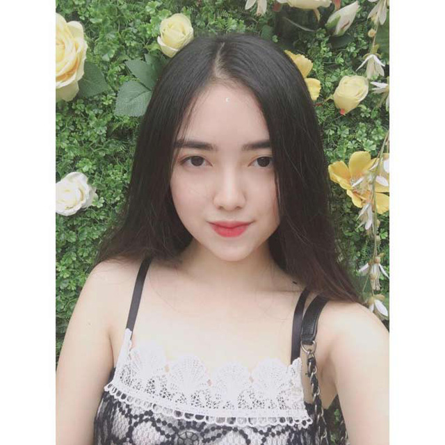 Một nửa xinh đẹp của cầu thủ có gương mặt giải trí nhất tuyển Việt Nam - Ảnh 18. Một nửa xinh đẹp của cầu thủ có gương mặt giải trí nhất tuyển Việt Nam - Ảnh 18.