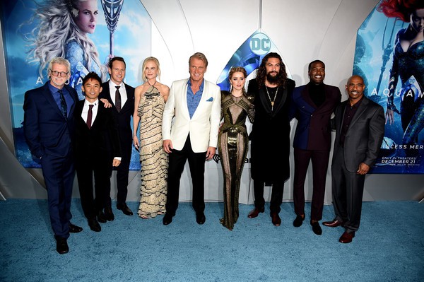 Amber Heard gợi cảm tr&ecirc;n thảm đỏ - Ảnh 10.