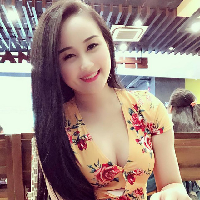 Quế Ngọc Hải, Nguyễn Tiến Linh xiêu lòng hai hot girl xinh nhất thành Vinh - Ảnh 10. Quế Ngọc Hải, Nguyễn Tiến Linh xiêu lòng hai hot girl xinh nhất thành Vinh - Ảnh 10.