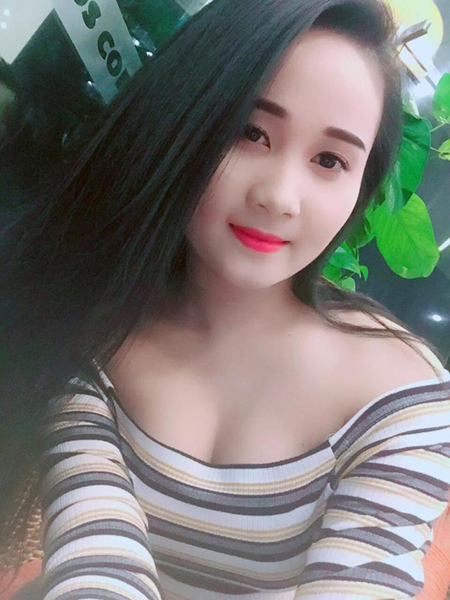 Quế Ngọc Hải, Nguyễn Tiến Linh xiêu lòng hai hot girl xinh nhất thành Vinh - Ảnh 20. Quế Ngọc Hải, Nguyễn Tiến Linh xiêu lòng hai hot girl xinh nhất thành Vinh - Ảnh 20.