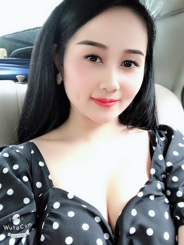 Quế Ngọc Hải, Nguyễn Tiến Linh xiêu lòng hai hot girl xinh nhất thành Vinh - Ảnh 22. Quế Ngọc Hải, Nguyễn Tiến Linh xiêu lòng hai hot girl xinh nhất thành Vinh - Ảnh 22.