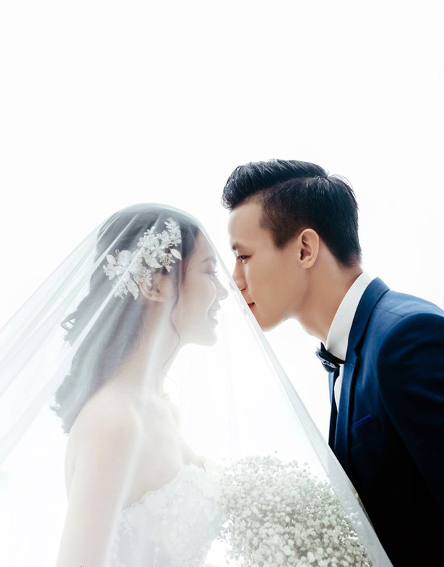 Quế Ngọc Hải, Nguyễn Tiến Linh xiêu lòng hai hot girl xinh nhất thành Vinh - Ảnh 26. Quế Ngọc Hải, Nguyễn Tiến Linh xiêu lòng hai hot girl xinh nhất thành Vinh - Ảnh 26.
