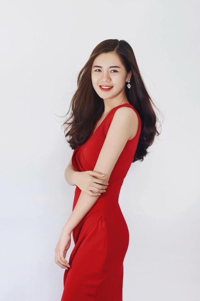 Quế Ngọc Hải, Nguyễn Tiến Linh xiêu lòng hai hot girl xinh nhất thành Vinh - Ảnh 32. Quế Ngọc Hải, Nguyễn Tiến Linh xiêu lòng hai hot girl xinh nhất thành Vinh - Ảnh 32.