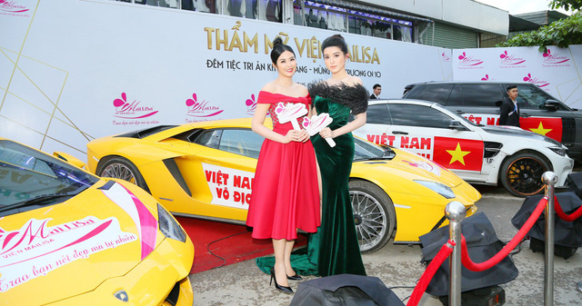 Dàn Hoa hậu, Á hậu Việt cổ vũ Đội tuyển VN trước trận chung kết lịch sử - Ảnh 2.