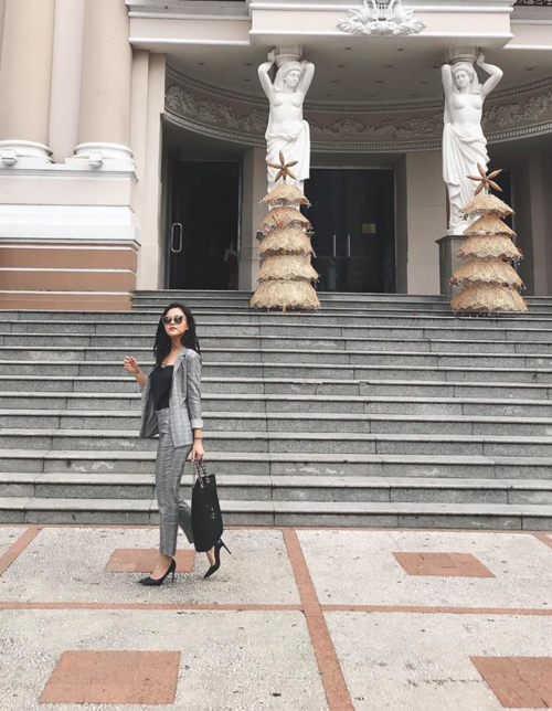 Thanh Hằng &ocirc;m chặt Tăng Thanh H&agrave; khi hội ngộ; Kh&aacute;nh Thi - Phan Hiển t&igrave;nh tứ đi du lịch - Ảnh 24.