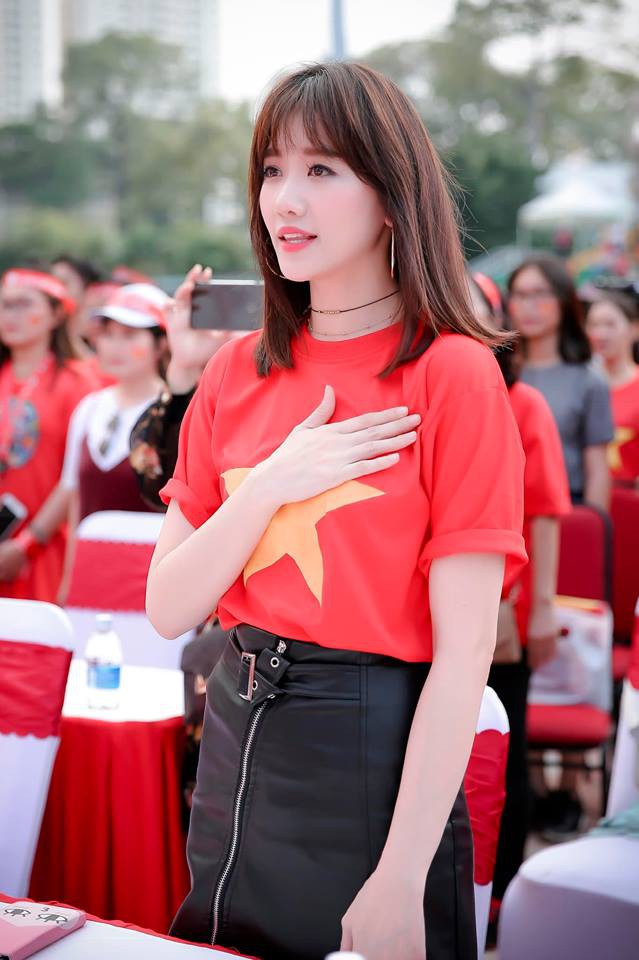 Sao Việt đi bão chúc mừng tuyển Việt Nam lên ngôi vô địch AFF Cup 2018 - Ảnh 8. Sao Việt đi bão chúc mừng tuyển Việt Nam lên ngôi vô địch AFF Cup 2018 - Ảnh 8.