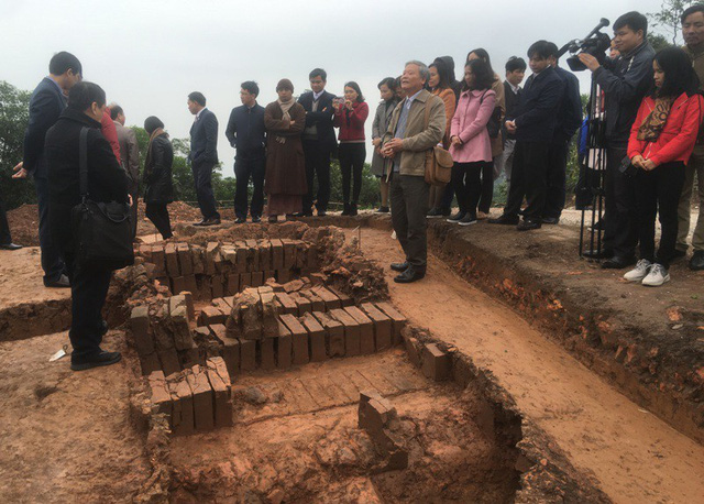 Đi tìm những bí ẩn về quần thể Am Các trên núi cao - Ảnh 16. Đi tìm những bí ẩn về quần thể Am Các trên núi cao - Ảnh 16.
