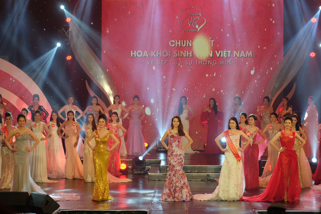 Nữ sinh trường Luật đăng quang Hoa khôi sinh viên Việt Nam 2018 - Ảnh 4. Nữ sinh trường Luật đăng quang Hoa khôi sinh viên Việt Nam 2018 - Ảnh 4.