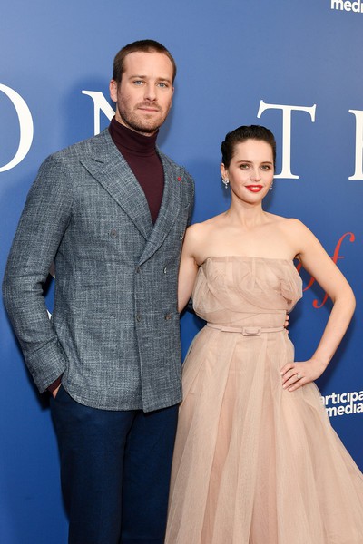 Nhan sắc thanh lịch của Felicity Jones - Ảnh 2. Nhan sắc thanh lịch của Felicity Jones - Ảnh 2.