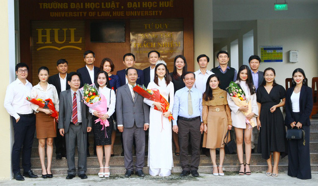 Huế: Tuyên dương, tặng thưởng tới Hoa khôi Sinh viên Việt Nam 2018 - Ảnh 12. Huế: Tuyên dương, tặng thưởng tới Hoa khôi Sinh viên Việt Nam 2018 - Ảnh 12.