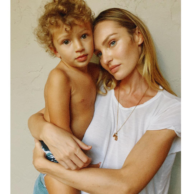 Hình ảnh giản dị của thiên thần nội y Candice Swanepoel - Ảnh 8. Hình ảnh giản dị của thiên thần nội y Candice Swanepoel - Ảnh 8.