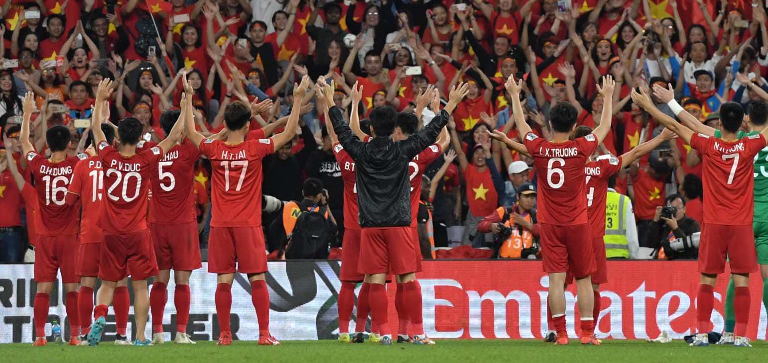 Bóng đá Việt Nam và điều kỳ diệu tại Asian Cup 2019: “Càng làm việc chăm chỉ, càng may mắn!” - Ảnh 1.