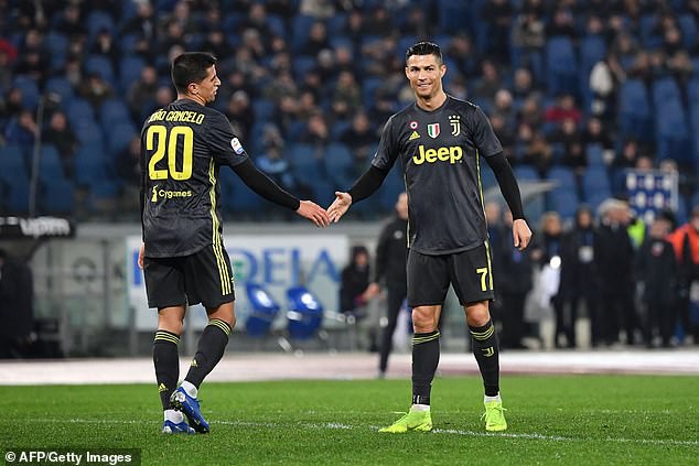 Ronaldo ghi bàn, Juventus thắng kịch tính trước Lazio - Ảnh 1.