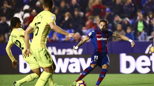 Kết quả bóng đá rạng sáng 05/01: Tranmere Rovers 0-7 Tottenham, Levante 2-2 Girona - Ảnh 2.