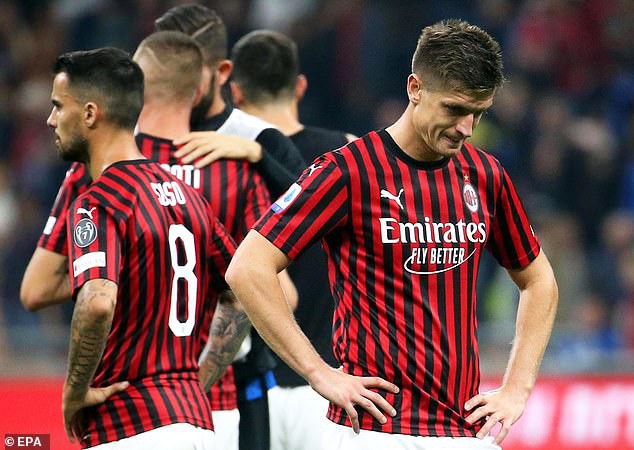 Những khó khăn với HLV Stefano Pioli khi dẫn dắt AC Milan - Ảnh 1. Những khó khăn với HLV Stefano Pioli khi dẫn dắt AC Milan - Ảnh 1.