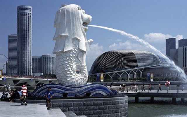 Hé lộ những điều bí mật ít biết về tượng sư tử biển nổi tiếng Singapore - Ảnh 2.