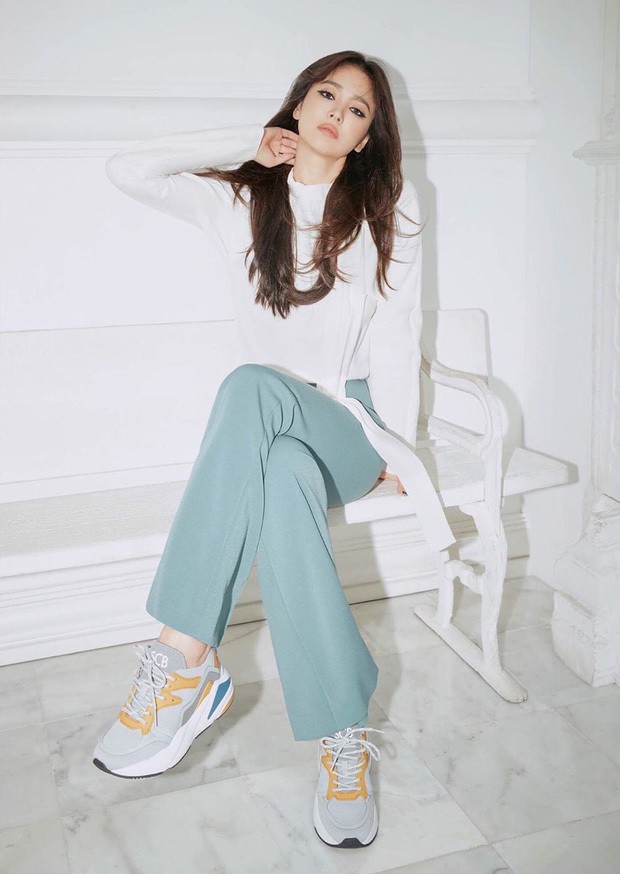 Song Hye Kyo trở lại hoạt động trên mạng xã hội - Ảnh 3.