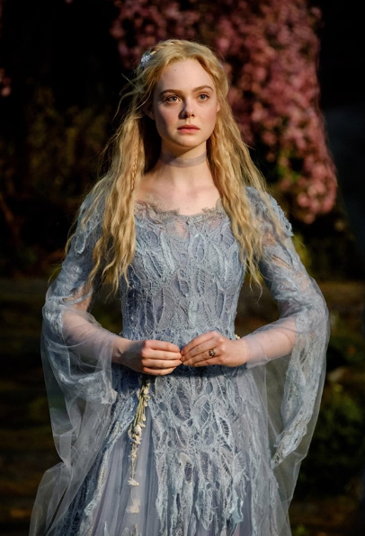 “Công chúa ngủ trong rừng” Elle Fanning và hàng loạt mối tình lãng mạn tan chảy màn ảnh tháng 10 - Ảnh 1.