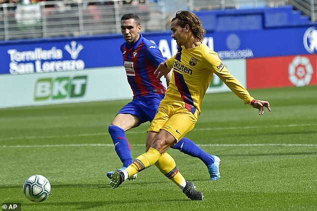 Eibar 0-3 Barcelona: Tam tấu tỏa sáng, Barca tạm chiếm ngôi đầu! - Ảnh 1.