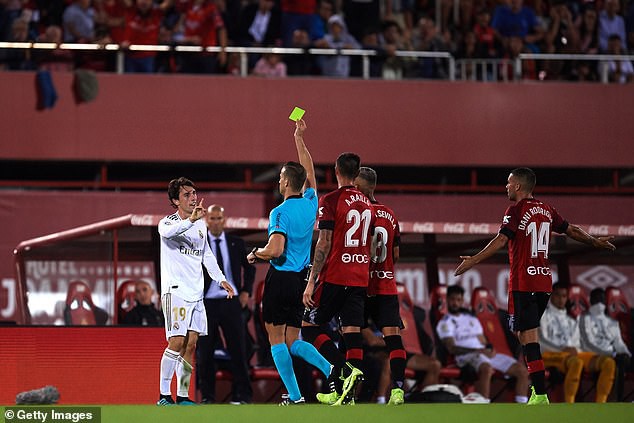 Mallorca 1-0 Real Madrid: Thua sốc đội bóng mới lên hạng, Real mất ngôi đầu (Vòng 9 La Liga 2019-2020) - Ảnh 3.