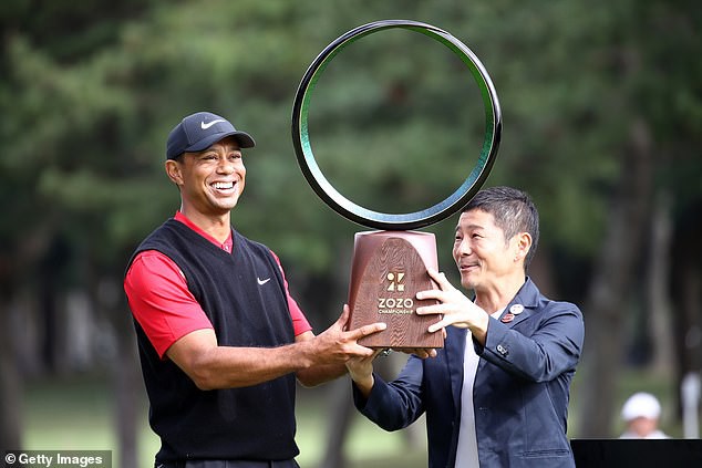 Tiger Woods san bằng kỷ lục 82 danh hiệu PGA Tour của Sam Snead - Ảnh 1.