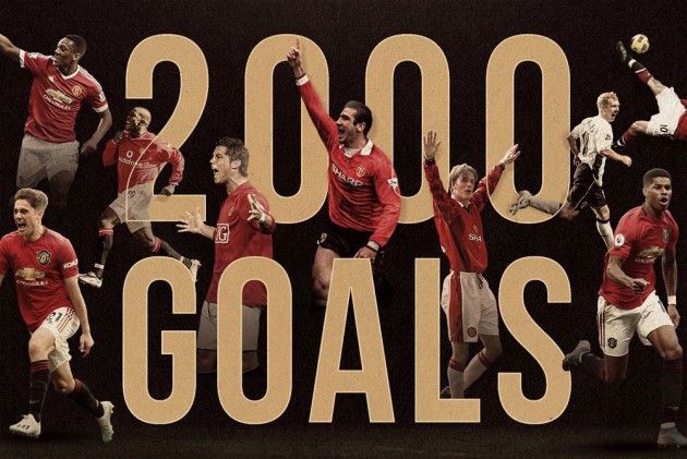 Manchester United là đội đầu tiên ghi 2000 bàn ở giải Ngoại hạng Anh - Ảnh 6. Manchester United là đội đầu tiên ghi 2000 bàn ở giải Ngoại hạng Anh - Ảnh 6.