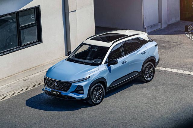 GM trình làng mẫu crossover giá tương đương dưới 250 triệu đồng tại Trung Quốc - Ảnh 12. GM trình làng mẫu crossover giá tương đương dưới 250 triệu đồng tại Trung Quốc - Ảnh 12.