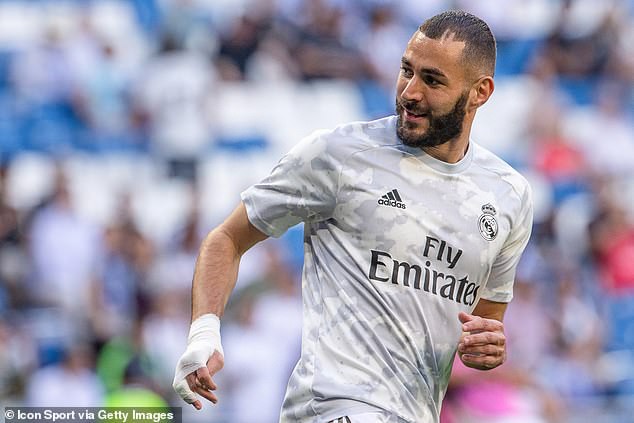 Lộ lý do Benzema đá không quá hay nhưng vẫn được giữ lại tới 2022 - Ảnh 1.