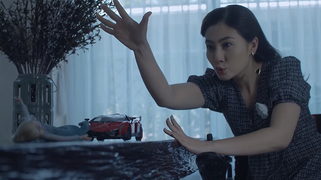 Bán chồng - Tập 33: Nga phát điên, thuê người đâm Diệu Ngọc? - Ảnh 1.