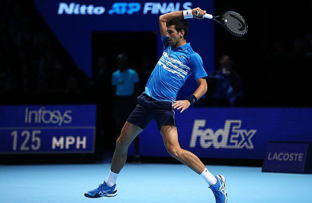 ATP Finals 2019: Thắng ngược Djokovic, Dominic Thiem giành vé vào bán kết - Ảnh 2.