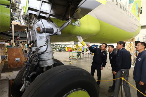 Phát hiện thêm máy bay Boeing 737-NG bị lỗi - Ảnh 1.