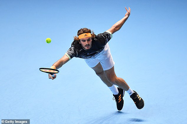 ATP Finals 2019: Stefanos Tsitsipas thắng dễ Alexander Zverev - Ảnh 1.