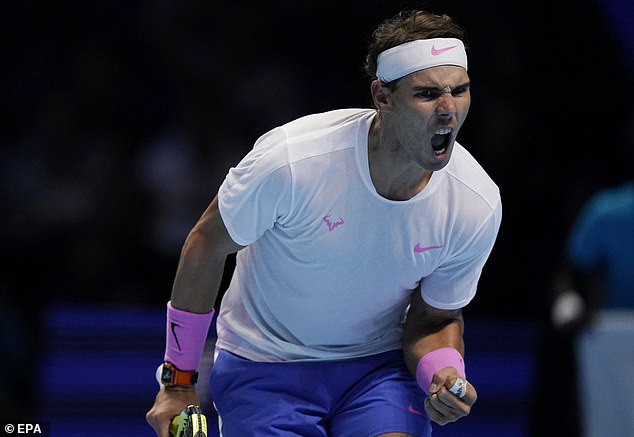 ATP Finals 2019: Nadal ngược dòng nghẹt thở hạ Tsitsipas - Ảnh 4.